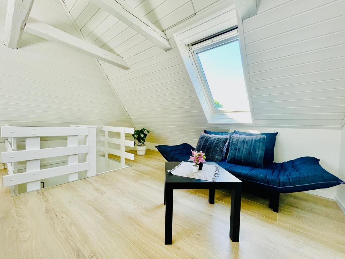 Aday - Modern 2 Bedroom Charming Central Apartment With Public Parking Aalborg Bagian luar foto